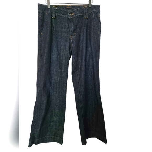 Levi's Denim - Levis Flare Women's Blue Jeans Size 12 EUC